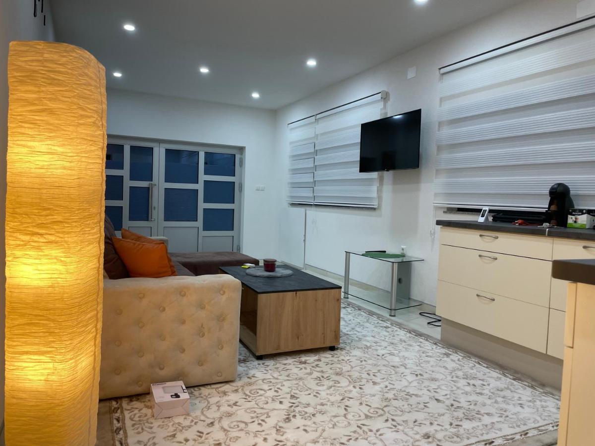 Apartman Cuprija Cazin Kültér fotó