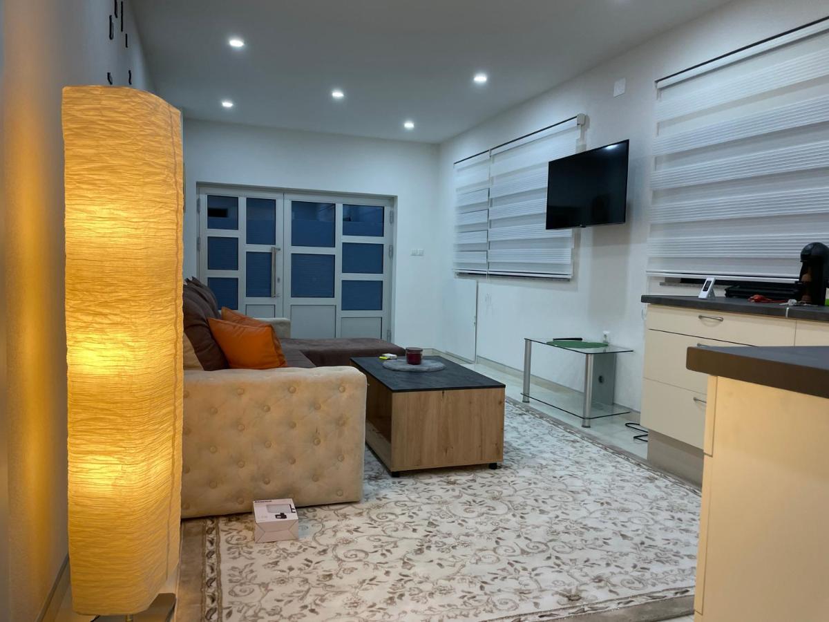 Apartman Cuprija Cazin Kültér fotó
