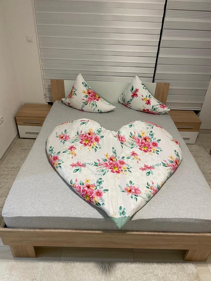 Apartman Cuprija Cazin Kültér fotó